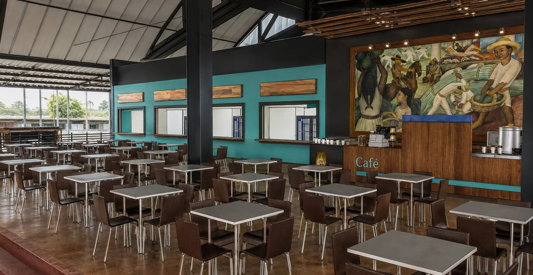 Café y zona de encuentro — Mercado Municipal de Caimitillo